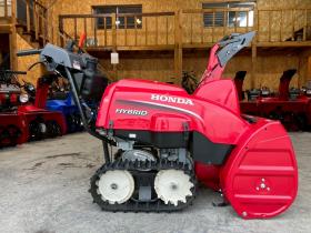 除雪機　ホンダ　HSS1170i！ハイブリッド！美品！