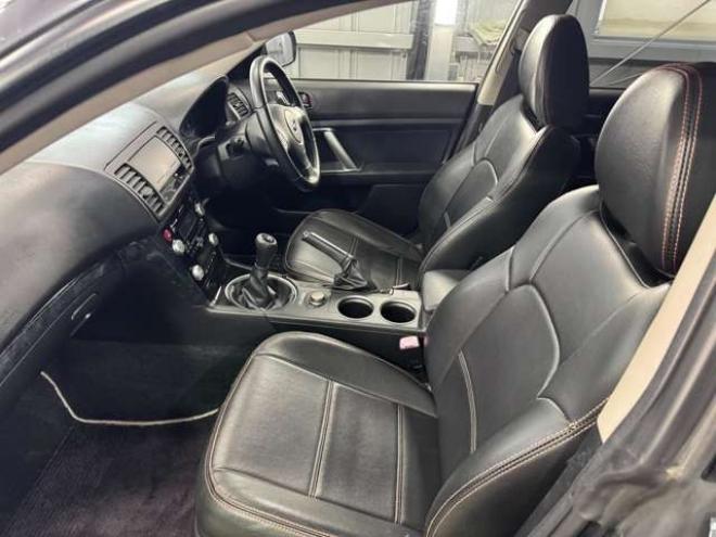 レガシィワゴン2.0 GT 4WD 5速 プッシュスタート Tベルト交換 2000