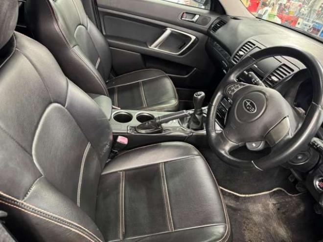 レガシィワゴン2.0 GT 4WD 5速 プッシュスタート Tベルト交換 2000