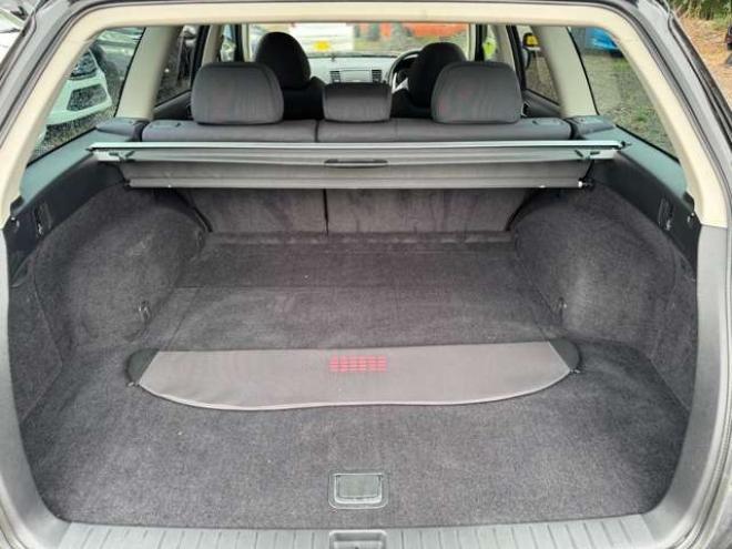 レガシィワゴン2.0 i Bスポーツ 4WD　ワンオーナー　12カ月点検済　下廻り防錆塗装済 2000