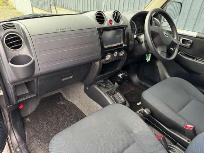 キックスRX 4WD　夏冬タイヤ　12か月点検済　下廻り防錆塗装済　Bluetooth 660