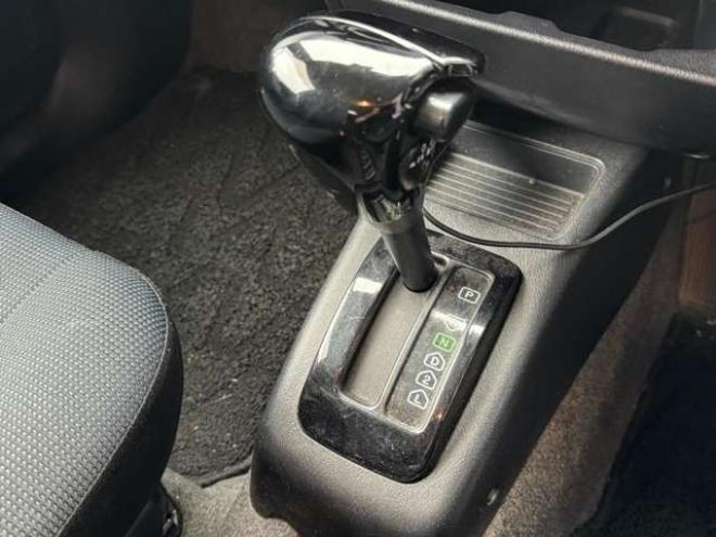 キックスRX 4WD　夏冬タイヤ　12か月点検済　下廻り防錆塗装済　Bluetooth 660