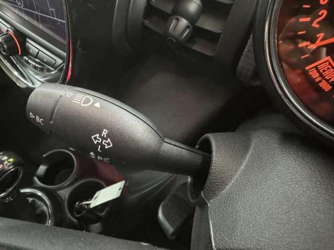ミニクーパー 3ドア 純正ナビ Bluetooth Bカメラ 正規輸入車 2WD 1500