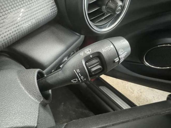 ミニクーパー 3ドア 純正ナビ Bluetooth Bカメラ 正規輸入車 2WD 1500
