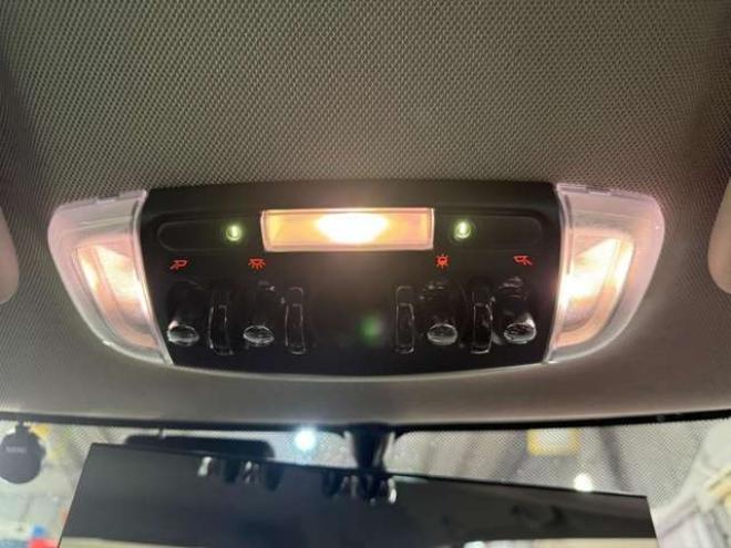 ミニクーパー 3ドア 純正ナビ Bluetooth Bカメラ 正規輸入車 2WD 1500