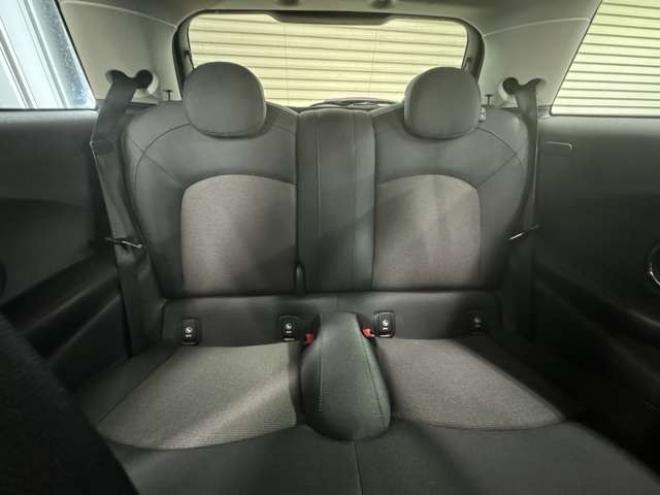 ミニクーパー 3ドア 純正ナビ Bluetooth Bカメラ 正規輸入車 2WD 1500