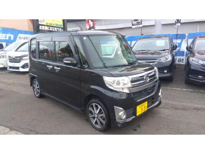タントカスタム　X SA
4WD 660 5Dr