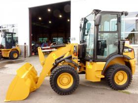 ホイールローダ　CAT 901C2  バケット容量0.4m3