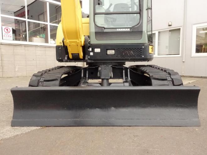 バックホーヤンマー　B6-6A　バケット容量0.2m3