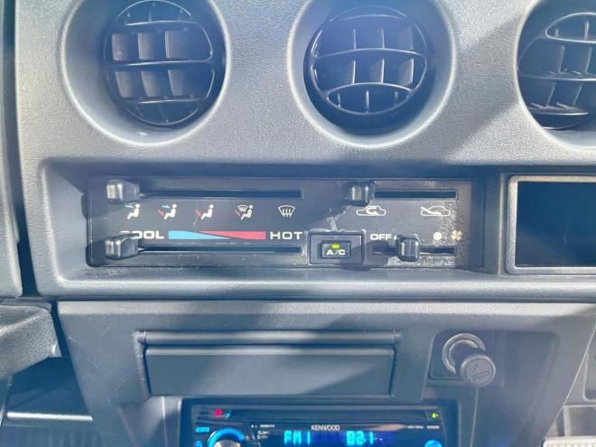 ジムニーワイルドウインド 4WD 5年保証 下廻防錆 ルーフキャリア HID 寒冷地仕様 禁煙 車検整備2年付 修復歴無