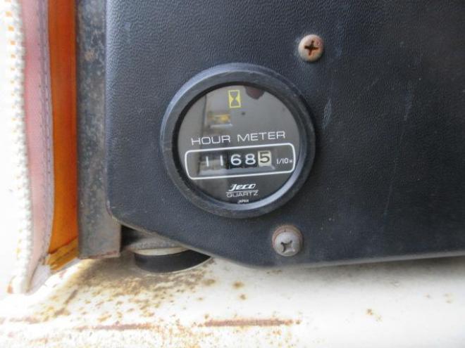 スキッドステアローダTCM643 4WD