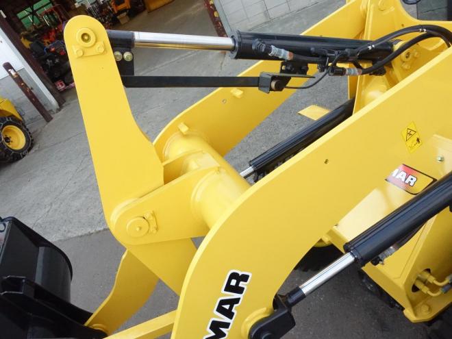 ホイールローダヤンマー V3-6  バケット容量0.4m3