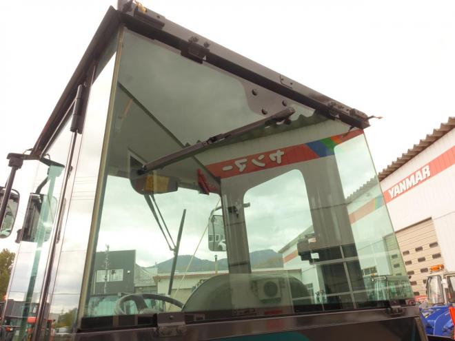 ホイールローダヤンマー V3-6  バケット容量0.4m3