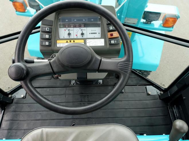 ホイールローダヤンマー V3-6  バケット容量0.4m3