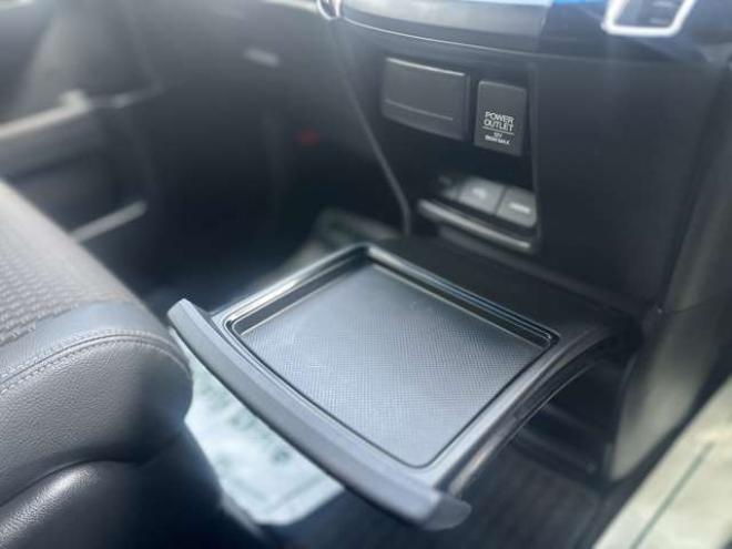 ステップワゴン1.5 スパーダ クールスピリット 4WD ホンダセンシング 純正アルミ パワステ パワーウィンドウ 記録簿 ABS 両側パワースライドドア クルーズコントロール LEDヘッドライト トリプルゾーンフルオートエアコン コンビシート 1500