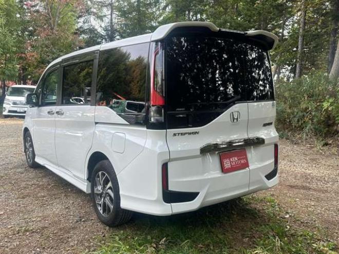ステップワゴン1.5 スパーダ クールスピリット 4WD ホンダセンシング 純正アルミ パワステ パワーウィンドウ 記録簿 ABS 両側パワースライドドア クルーズコントロール LEDヘッドライト トリプルゾーンフルオートエアコン コンビシート 1500