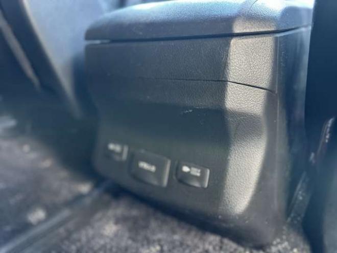 ヴェルファイア3.5 Z プラチナセレクションII 4WD 両側電動スライドドア パワステ パワーウィンドウ ABS クルーズコントロール 電動リアゲート 地デジナビ バックカメラ ETC キーレス 純正アルミ 3列シート 後席モニター 3500