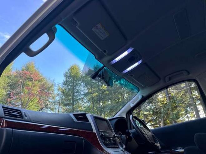 ヴェルファイア3.5 Z プラチナセレクションII 4WD 両側電動スライドドア パワステ パワーウィンドウ ABS クルーズコントロール 電動リアゲート 地デジナビ バックカメラ ETC キーレス 純正アルミ 3列シート 後席モニター 3500