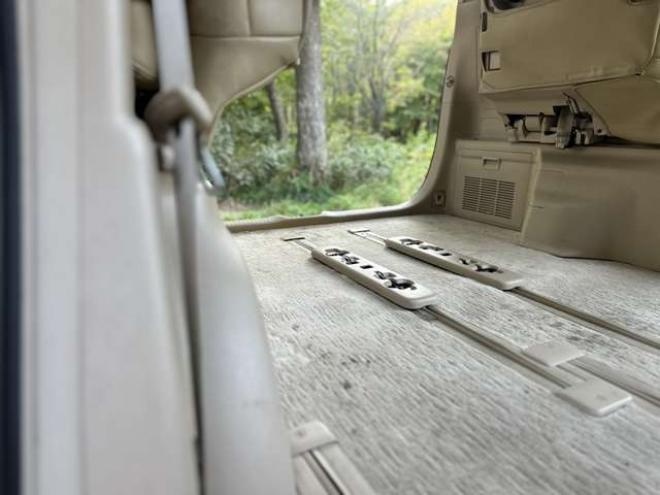 ヴェルファイア2.4 X 4WD ワンオーナー パワーウィンドウ パワステ 社外ナビ 純正アルミ ABS キーレス バックカメラ 左側電動スライドドア ETC ワイパーデアイサー 2400