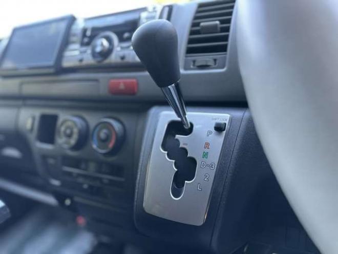 ハイエースバン2.7 DX ワイド スーパーロング ハイルーフ GLパッケージ 4WD ハイルーフ サブバッテリー ベットキット ワンオーナー パワステ パワーウィンドウ キーレス 片側スライドドア 2700