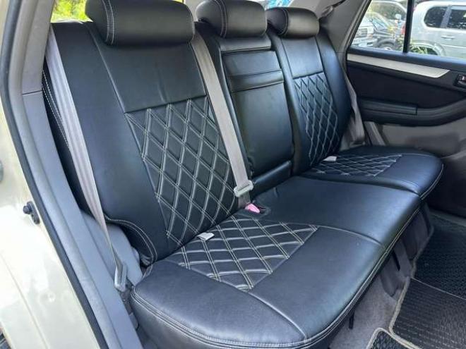 ハイラックスサーフ2.7 SSR-X アメリカンバージョン 4WD コンビハンドル 社外ナビ バックカメラ ETC 社外スターター 社外ヘッドライト シートカバー パワーウィンドウ パワステ 純正アルミ ABS キーレス 社外テール 社外グリル 2700