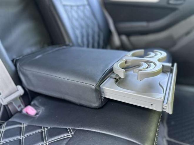 ハイラックスサーフ2.7 SSR-X アメリカンバージョン 4WD コンビハンドル 社外ナビ バックカメラ ETC 社外スターター 社外ヘッドライト シートカバー パワーウィンドウ パワステ 純正アルミ ABS キーレス 社外テール 社外グリル 2700