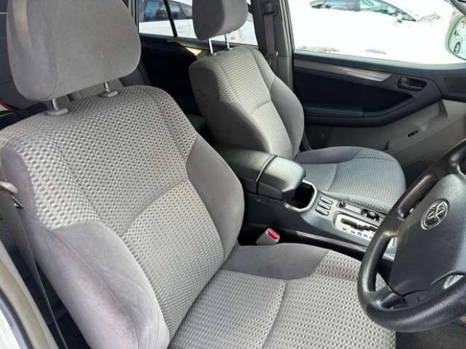 ハイラックスサーフ2.7 SSR-X リミテッド 4WD リフトアップ/社外ナビ/PS/PW/AW/Bカメラ 2700