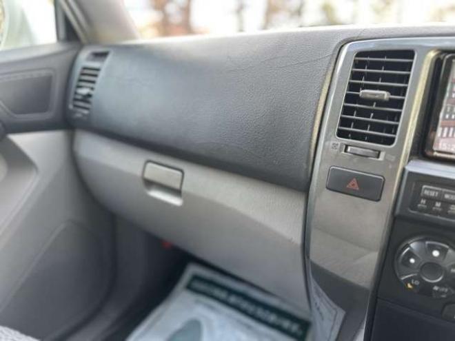 ハイラックスサーフ2.7 SSR-X リミテッド 4WD リフトアップ/社外ナビ/PS/PW/AW/Bカメラ 2700