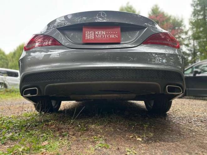 ベンツCLAクラス CLA250 4マチック 4WD　パワステ　パワーウィンドウ　純正ナビ　純正アルミ　ABS　キーレス　ETC　クルーズコントロール　横滑防止装置　シートヒーター　電動シート　バックカメラ　盗難防止装置 正規輸入車 2000