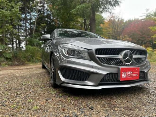 ベンツCLAクラス CLA250 4マチック 4WD　パワステ　パワーウィンドウ　純正ナビ　純正アルミ　ABS　キーレス　ETC　クルーズコントロール　横滑防止装置　シートヒーター　電動シート　バックカメラ　盗難防止装置 正規輸入車 2000