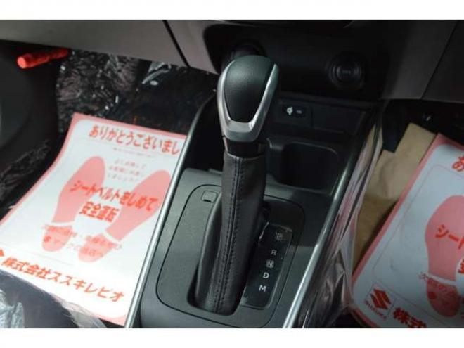フロンクス1.5 4WD ハイブリット4WDセーフティサポート搭載4WDスズキコネクト対応通信機装着車アダプティブクルーズコントロール全方位モニター付き9インチナビTVバックカメラハイビームアシストLEDライト 登録済未使用車 1500
