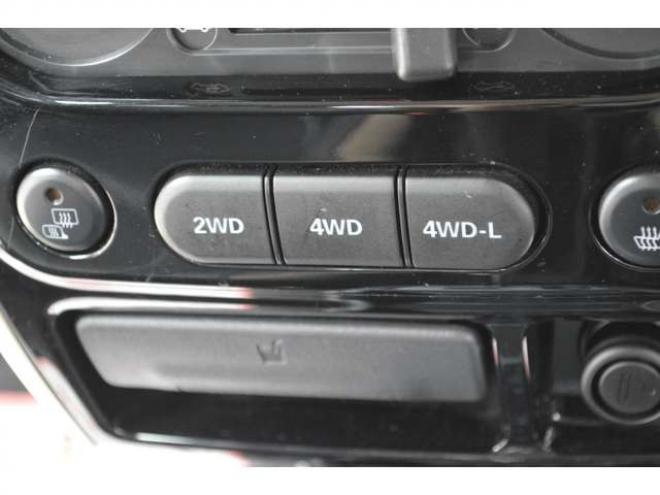 ジムニーランドベンチャー 4WD 1オーナー特別仕様ディスプレイオーディオ 660