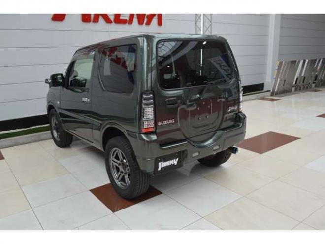 ジムニーランドベンチャー 4WD 1オーナー特別仕様ディスプレイオーディオ 660