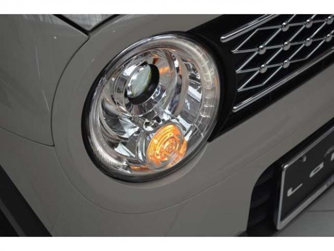 ラパンX 4WD ワンオーナー車4WDセーフティサポート搭載アイドリングストップ横滑り防止装置デュアルセンサーブレーキサポート後退時ブレーキサポートハイビームアシストLEDライト 660