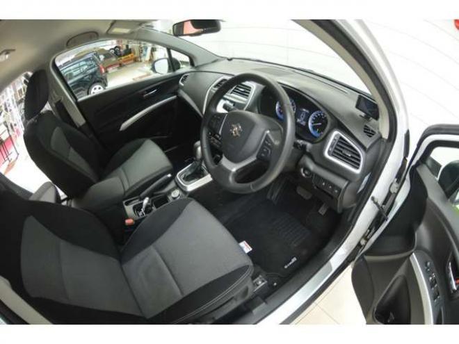 SX4S-CROSS 1.6 4WD ワンオーナー車ALLGRIP4WD横滑り防止装置パドルシフト横滑り防止装置7インチワイドナビTVディスチャージヘッドライトETCクルーズコントロール