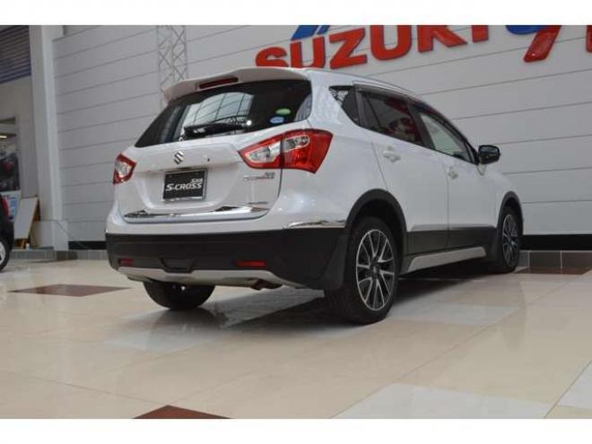 SX4S-CROSS 1.6 4WD ワンオーナー車ALLGRIP4WD横滑り防止装置パドルシフト横滑り防止装置7インチワイドナビTVディスチャージヘッドライトETCクルーズコントロール