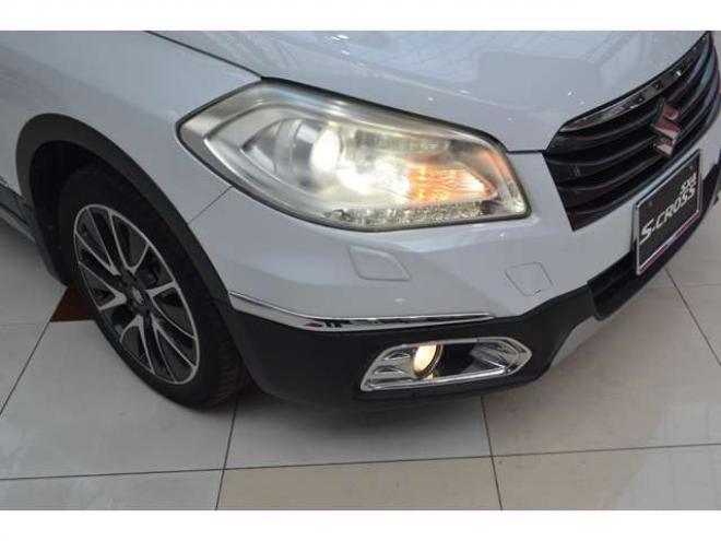 SX4S-CROSS 1.6 4WD ワンオーナー車ALLGRIP4WD横滑り防止装置パドルシフト横滑り防止装置7インチワイドナビTVディスチャージヘッドライトETCクルーズコントロール