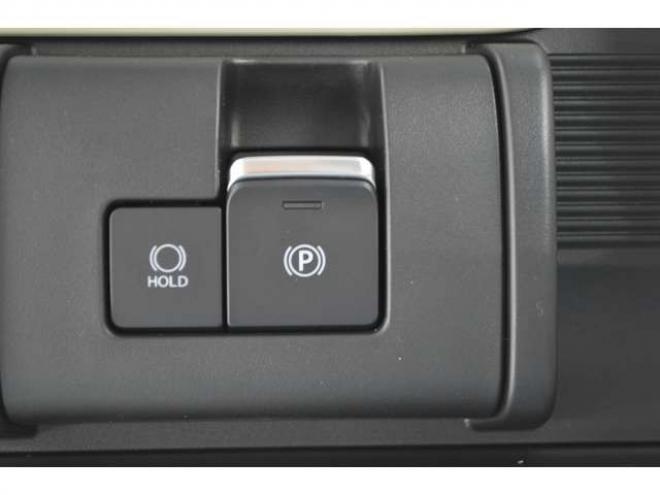 ワゴンRスマイルハイブリッド X 4WD クリームコーデセーフティサポートスズキコネクト対応9インチ全方位ナビLEDハイブリット4WDセーフティサポート搭載アイドリングストップハイビームアシストLEDライト両側オートスライドドアパーキングセンサー 登録済未使用車 660