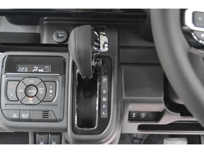 スペーシアカスタム ハイブリッド XSターボ 4WD 全方位モニタ-ナビセーフティSコネクト対応 登録済未使用車 660