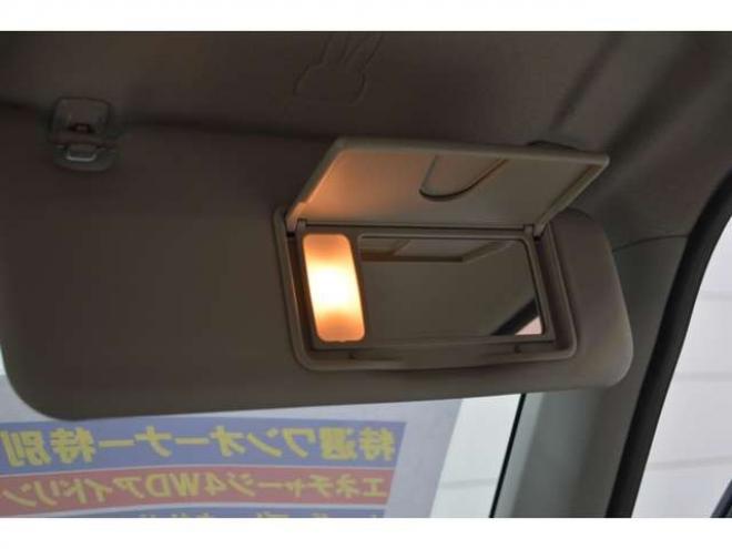 ラパンモード 4WD 4WDワンオーナー特別仕様車エネチャージアイドリングストップレーダーブレーキサポート誤発信抑制機能SDナビTVバックカメラLEDライトETCドライブレコーダー 660