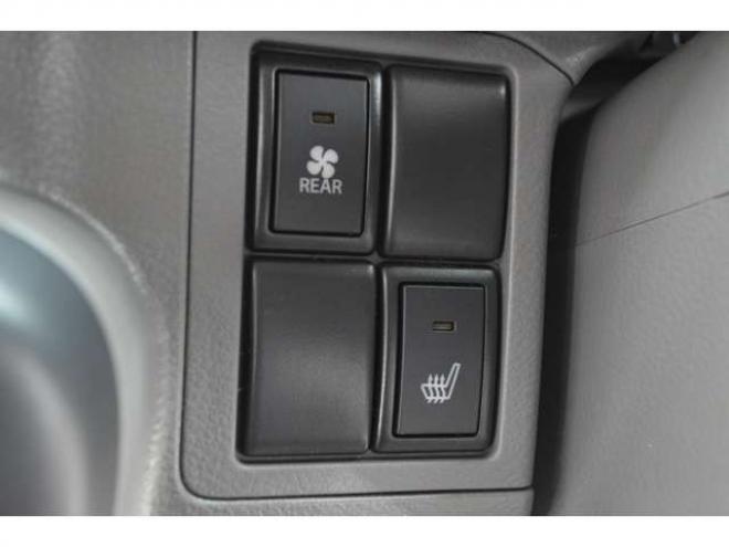 エブリィジョイン ターボ ハイルーフ 4WD 届出済未使用車パートタイム4WDターボCVTセーフティサポート搭載アイドリングストップ横滑り防止装置ハイビームアシストLEDライト 660