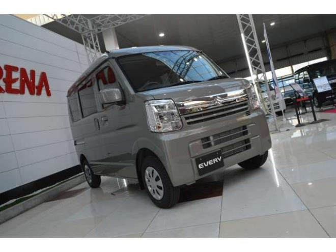 エブリィジョイン ターボ ハイルーフ 4WD 届出済未使用車4WDターボCVTセーフティサポート搭載アイドリングストップ横滑り防止装置ディスプレイオーディオハイビームアシストLEDライト 660
