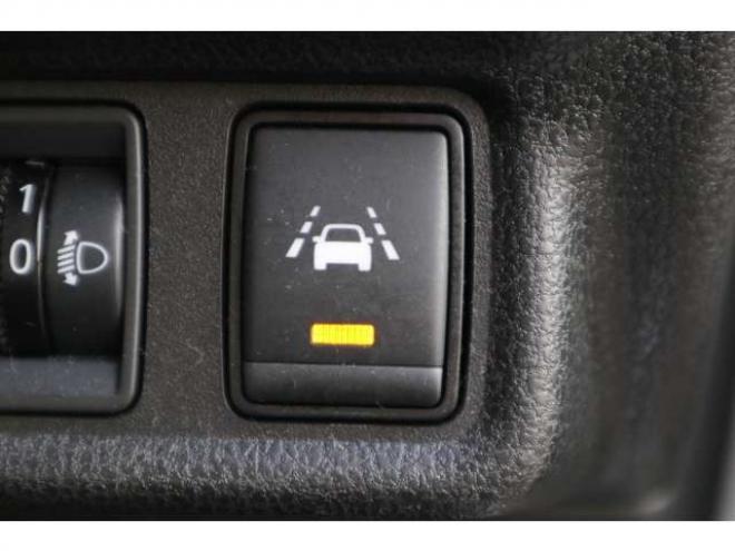 ノート1.2 e-POWER B FOUR 4WD　CDプレイヤー　前後ドライブレコーダー　ETC　アラウンドビューモニター付きデジタルミラー　オートライト 1200