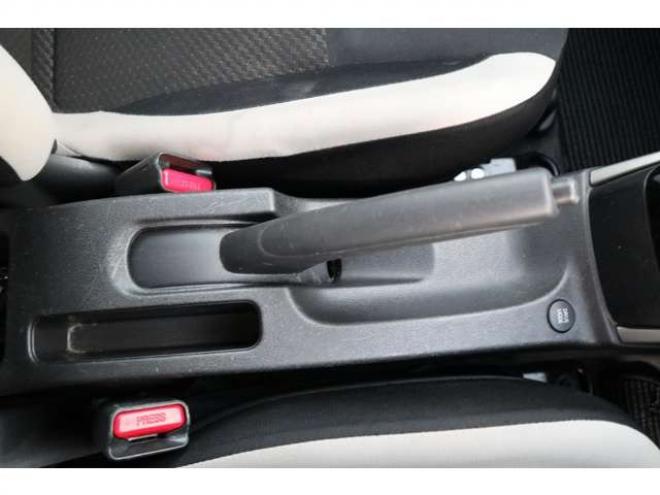 ノート1.2 e-POWER B FOUR 4WD　CDプレイヤー　前後ドライブレコーダー　ETC　アラウンドビューモニター付きデジタルミラー　オートライト 1200