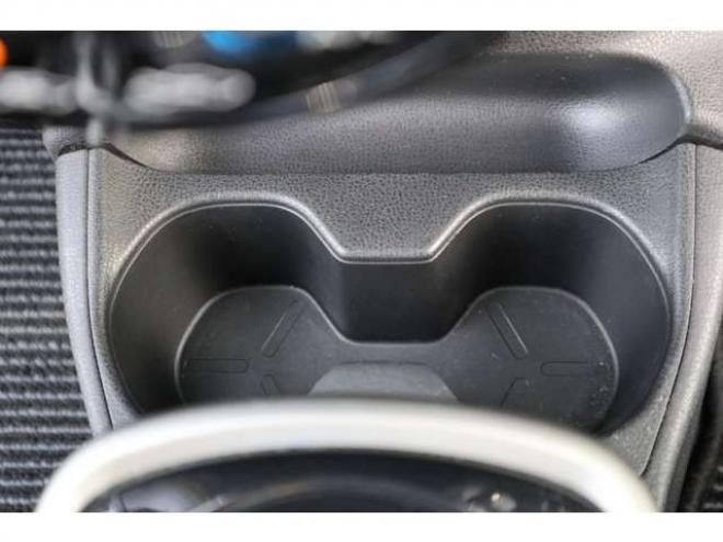 ノート1.2 e-POWER B FOUR 4WD　CDプレイヤー　前後ドライブレコーダー　ETC　アラウンドビューモニター付きデジタルミラー　オートライト 1200