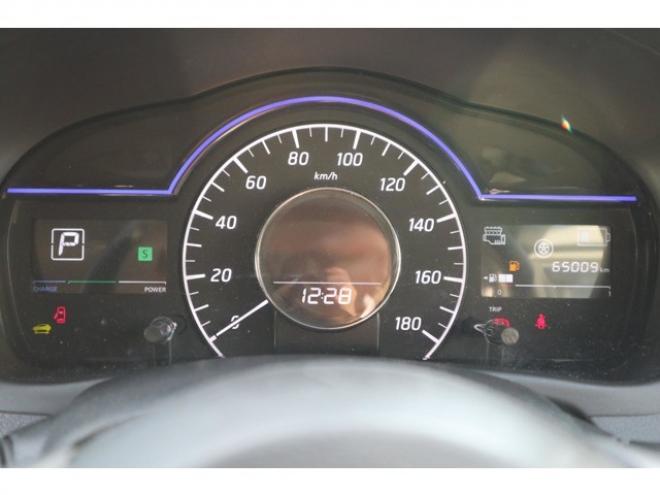 ノート1.2 e-POWER B FOUR 4WD　CDプレイヤー　前後ドライブレコーダー　ETC　アラウンドビューモニター付きデジタルミラー　オートライト 1200