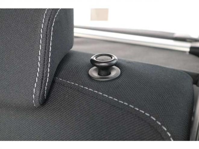 フォレスター2.0i-L アイサイト 4WD　CDオーディオ　ETC　全席シートヒーター　ステアリング連動ヘッドライト　オートライト　オートワイパー　アダプティブクルーズコントロール　パドルシフト 2000