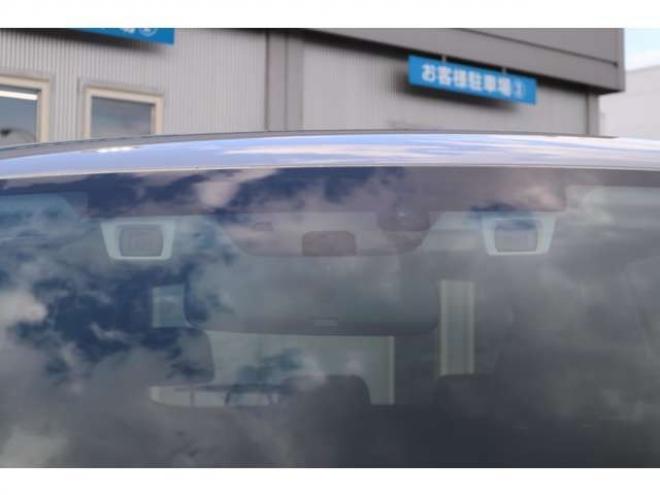 フォレスター2.0i-L アイサイト 4WD　CDオーディオ　ETC　全席シートヒーター　ステアリング連動ヘッドライト　オートライト　オートワイパー　アダプティブクルーズコントロール　パドルシフト 2000