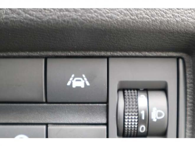 eKクロススペースM 4WD　オーディオレス　LEDヘッドライト　衝突軽減ブレーキ　車線逸脱警報機能　パーキングソナー 660