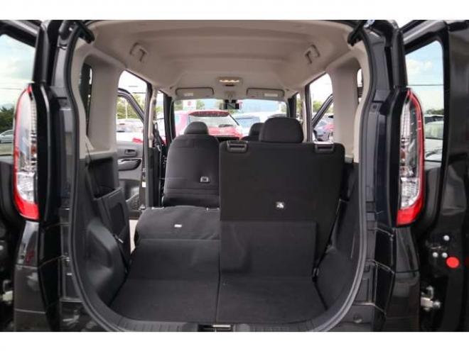 eKクロススペースM 4WD　オーディオレス　LEDヘッドライト　衝突軽減ブレーキ　車線逸脱警報機能　パーキングソナー 660